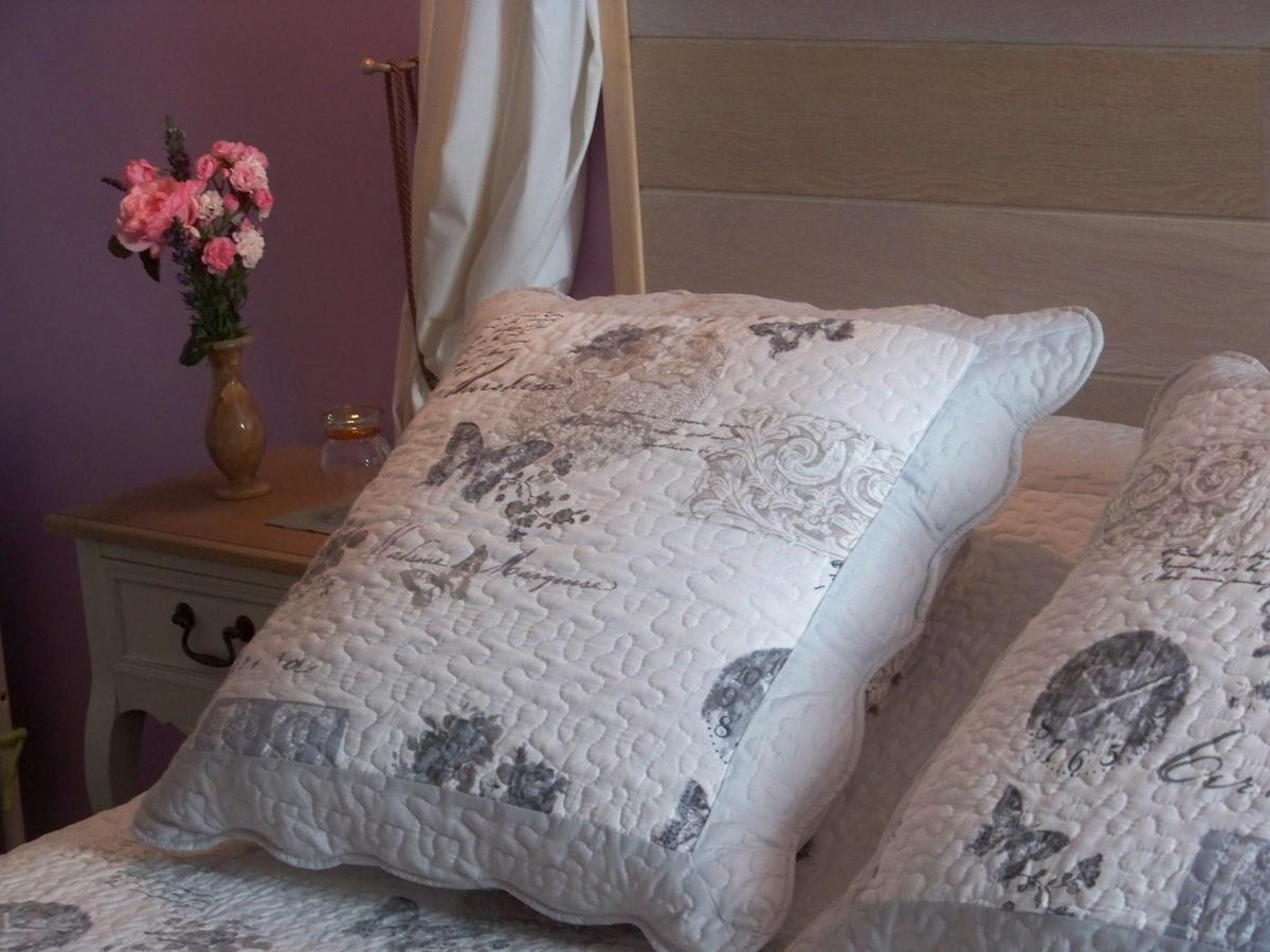 La Genoise Bed and Breakfast Tillieres Esterno foto